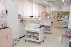 NICU（新生児特定集中治療室）